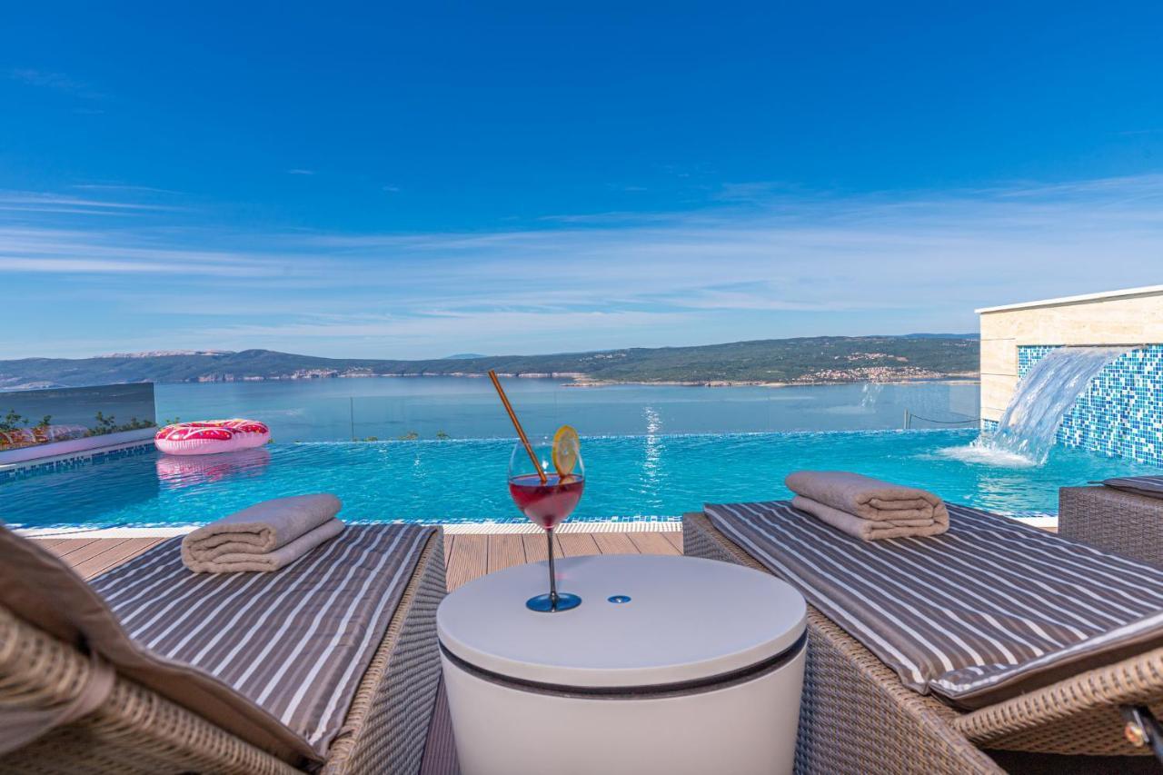 Villa Marassi With Heated Pool, Hot Tub And Sauna Crikvenica Bagian luar foto