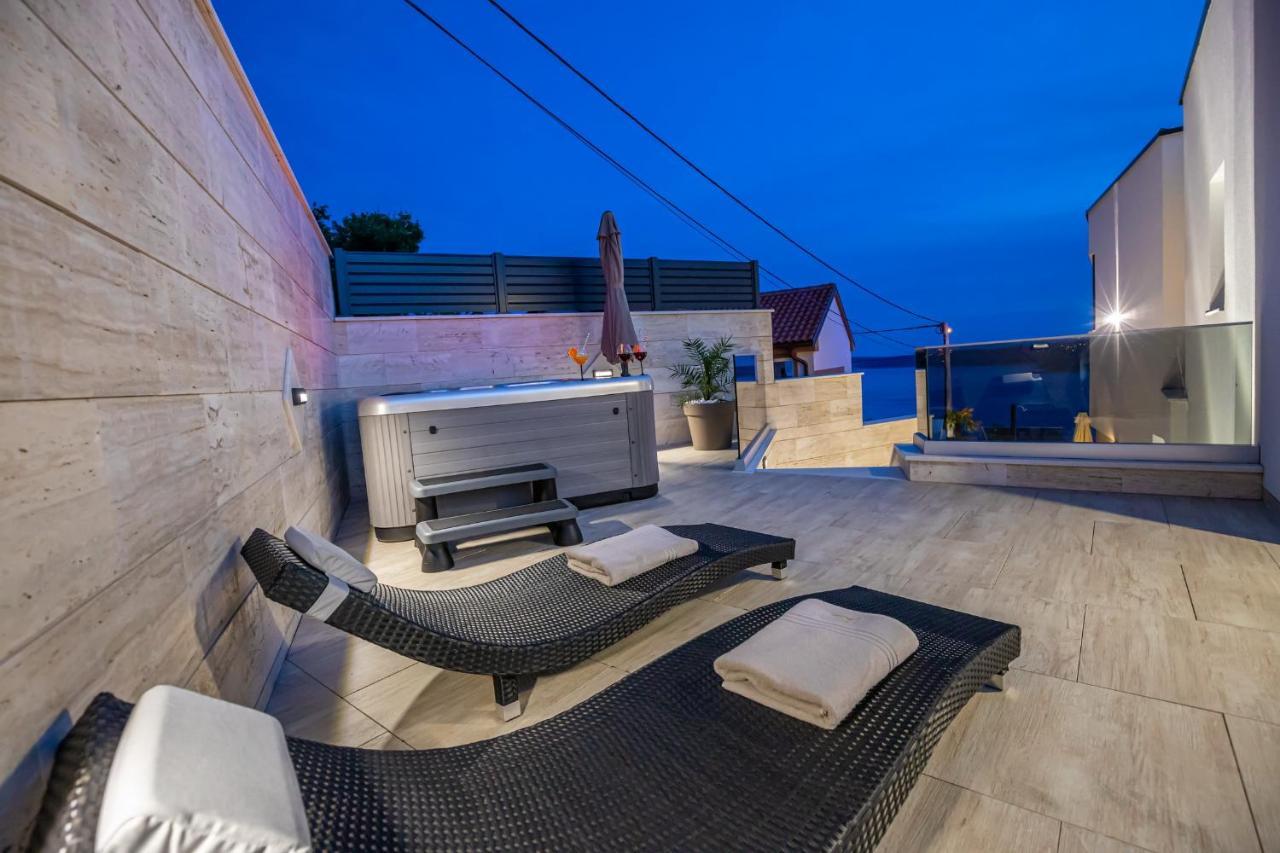 Villa Marassi With Heated Pool, Hot Tub And Sauna Crikvenica Bagian luar foto