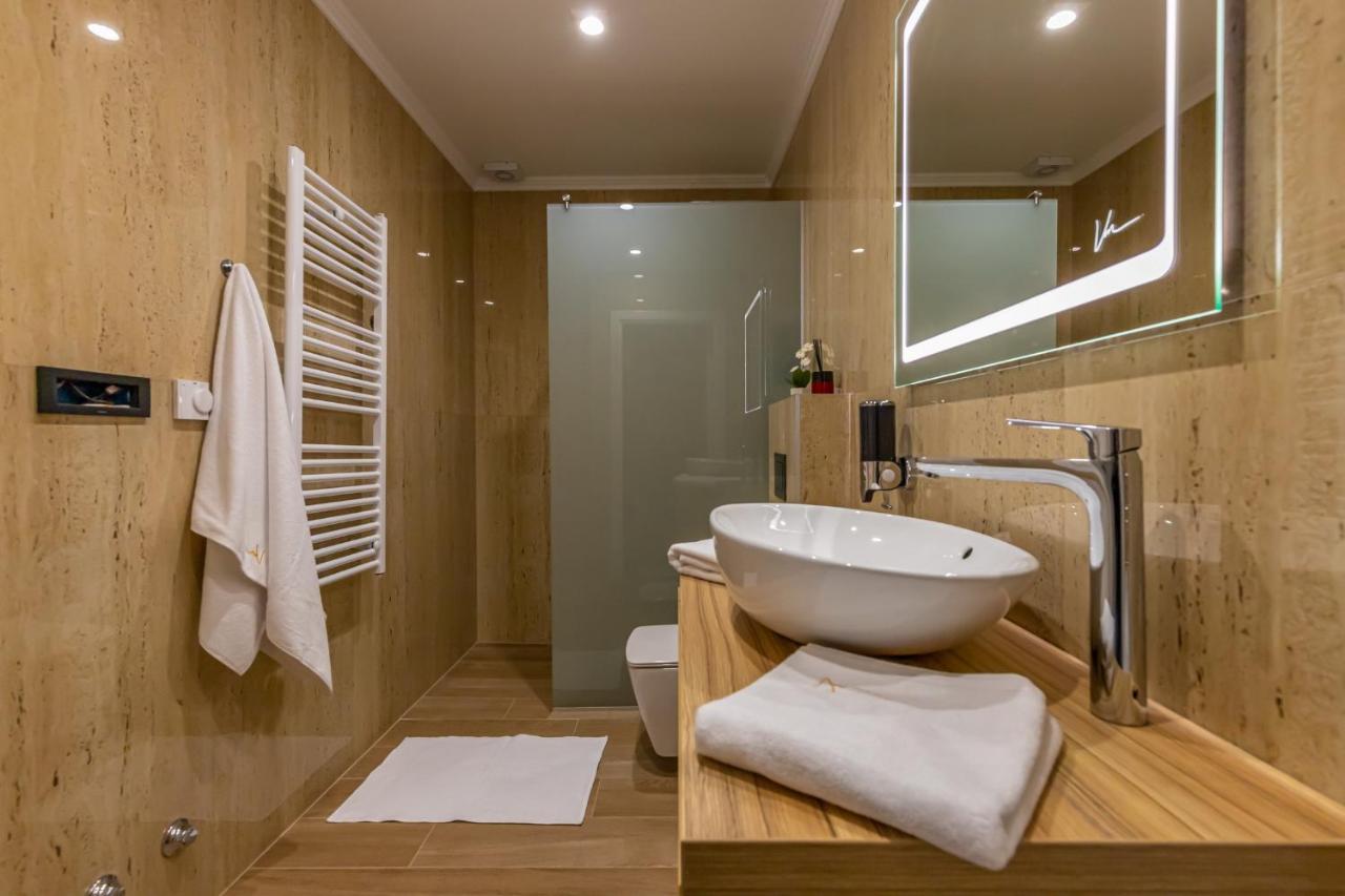 Villa Marassi With Heated Pool, Hot Tub And Sauna Crikvenica Bagian luar foto