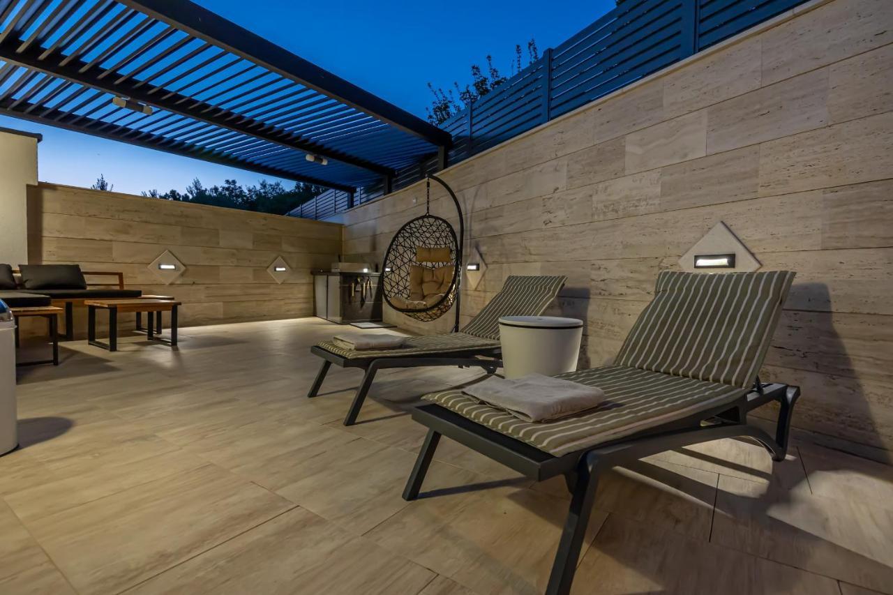 Villa Marassi With Heated Pool, Hot Tub And Sauna Crikvenica Bagian luar foto